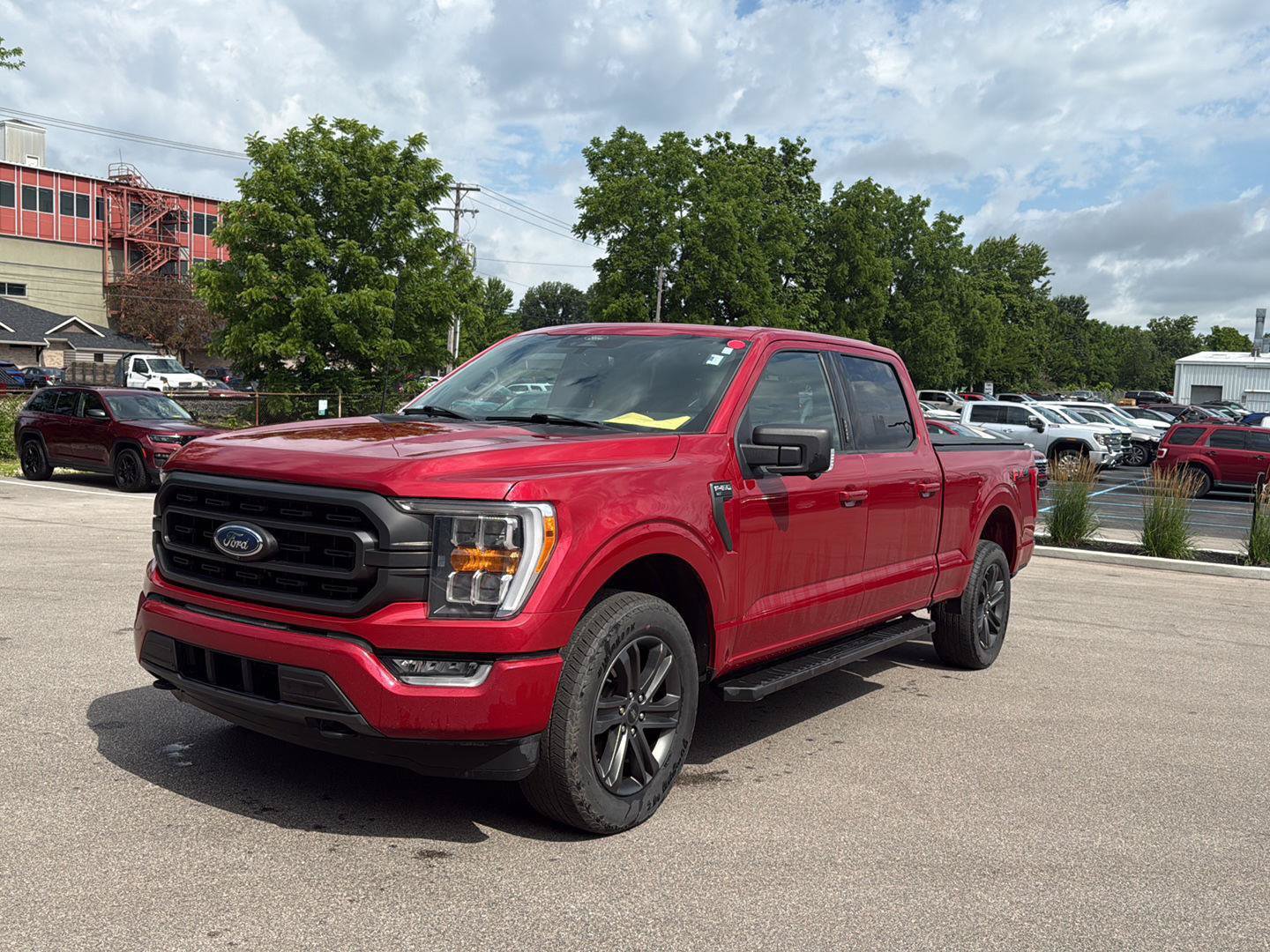 Used 2022 Ford F150 XLT w/ Equipment Group 302A High AWD/4WD image 7