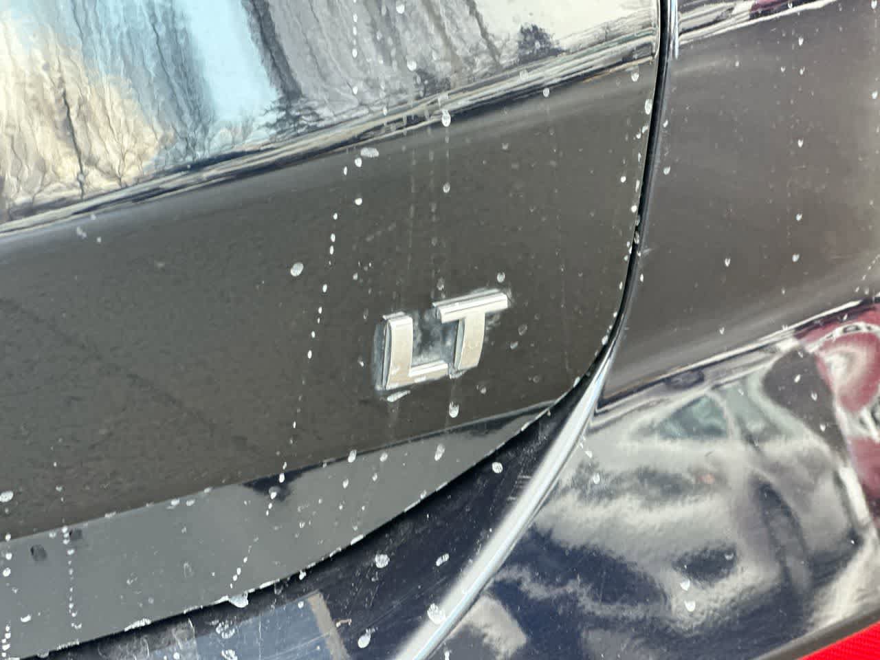 Used 2020 Chevrolet Equinox LT image 18