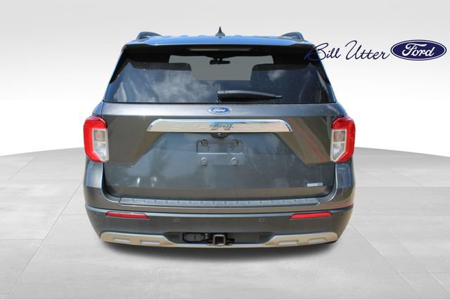Used 2020 Ford Explorer XLT w/ Equipment Group 202A AWD/4WD image 6