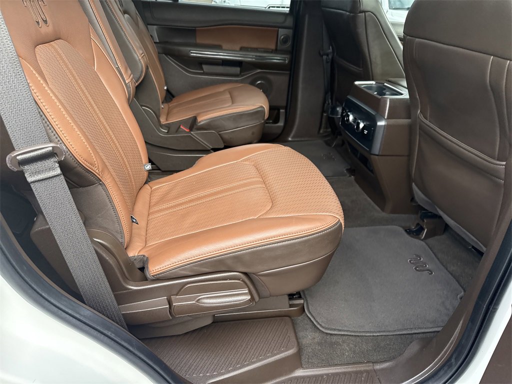 Used 2022 Ford Expedition King Ranch image 16