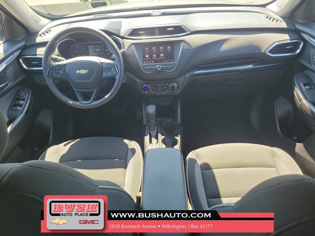 Used 2023 Chevrolet TrailBlazer LT FWD image 10