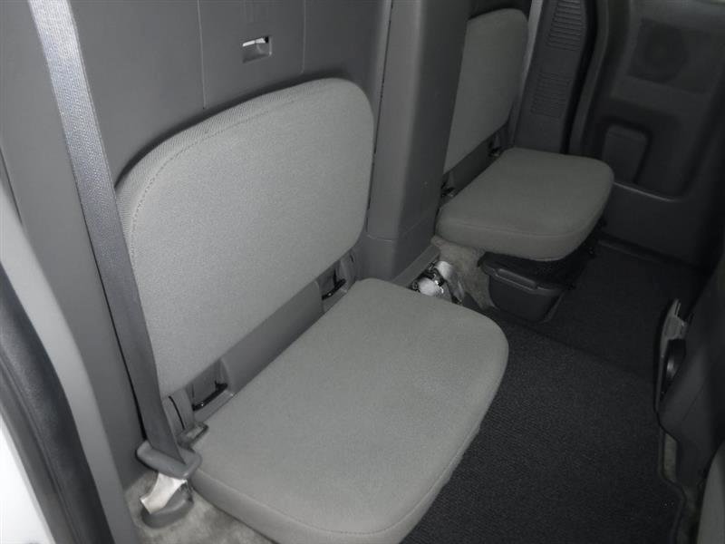 Used 2016 Nissan Frontier S RWD image 36