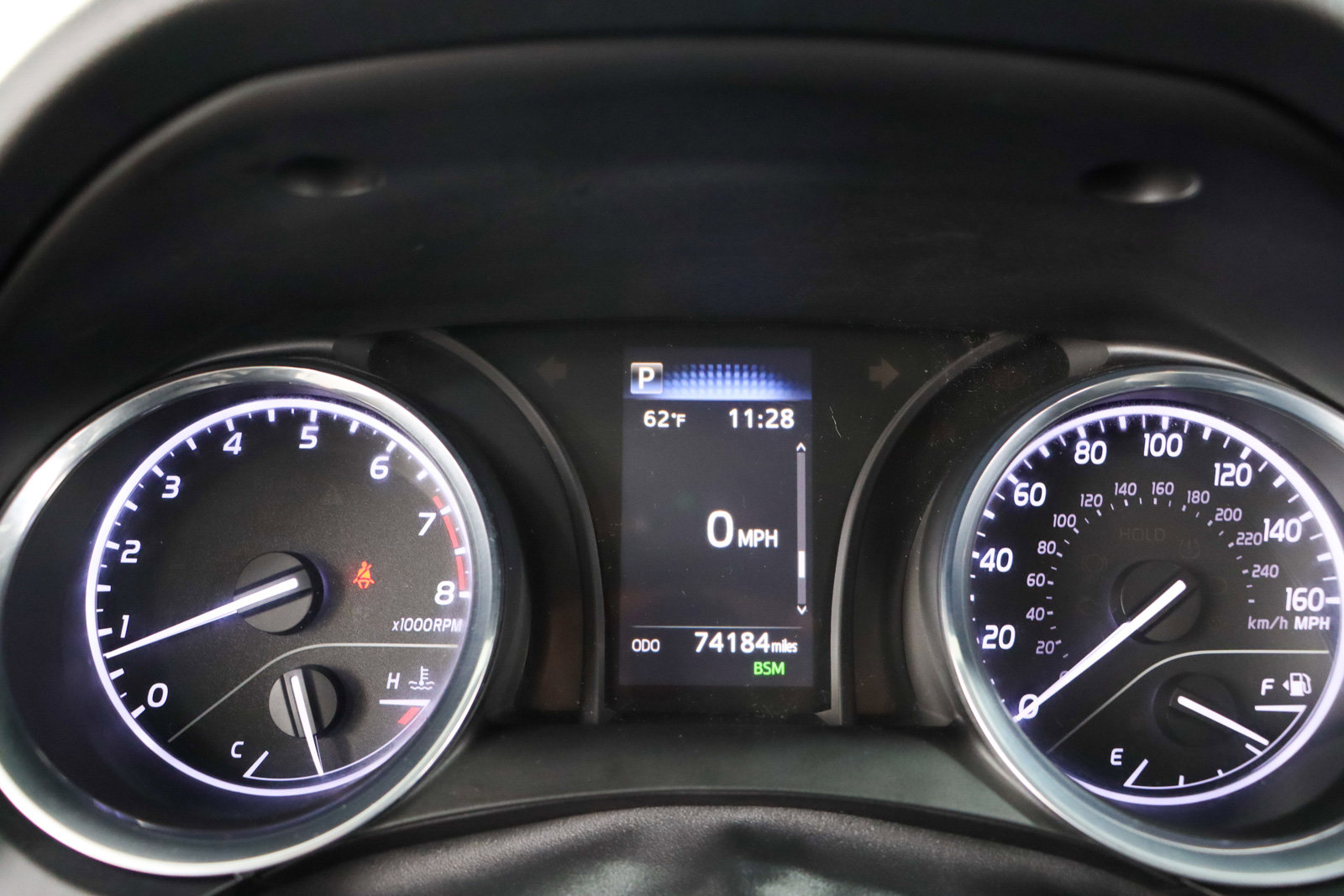 Used 2020 Toyota Camry LE image 15