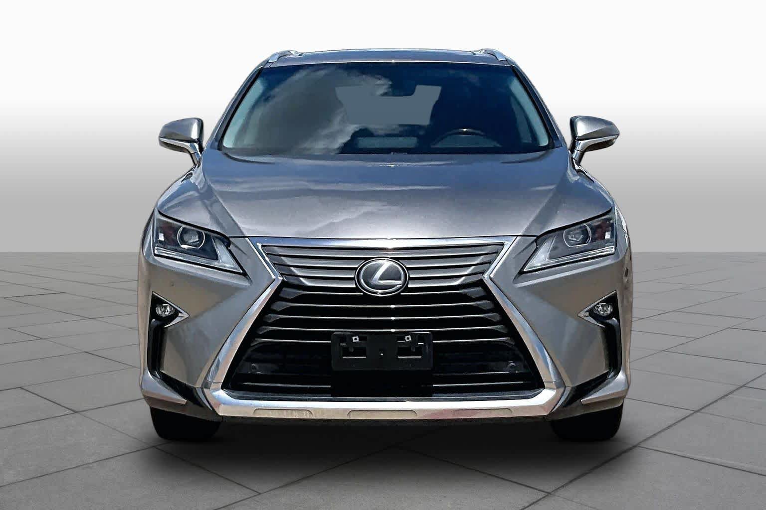 Used 2017 Lexus RX 350 FWD w/ Premium Package image 4