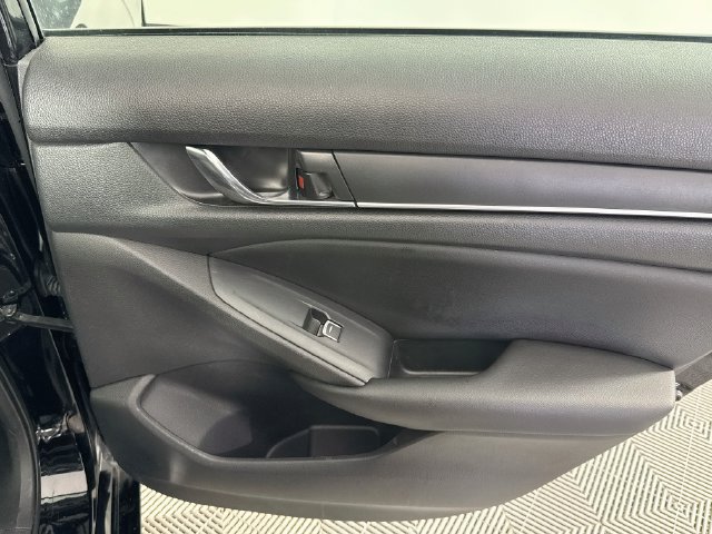 Used 2022 Honda Accord Sport image 25