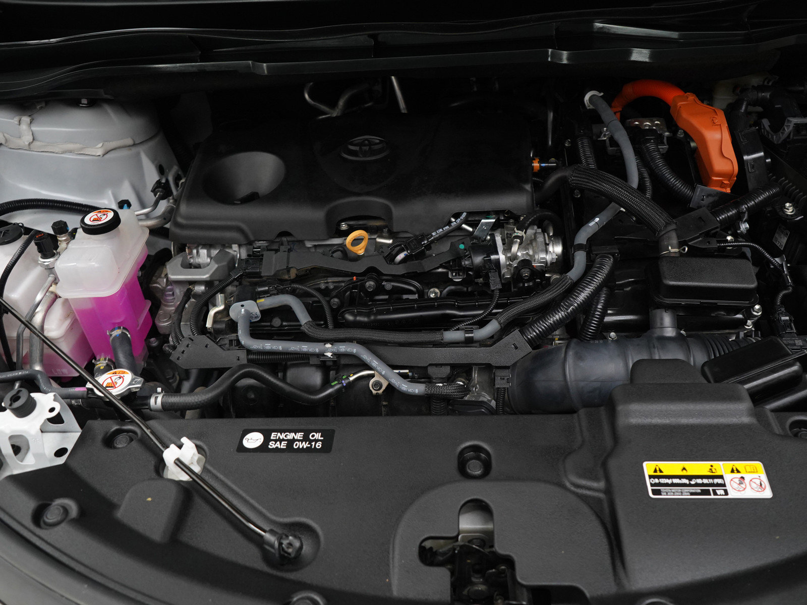 Used 2024 Toyota Sienna Limited image 30