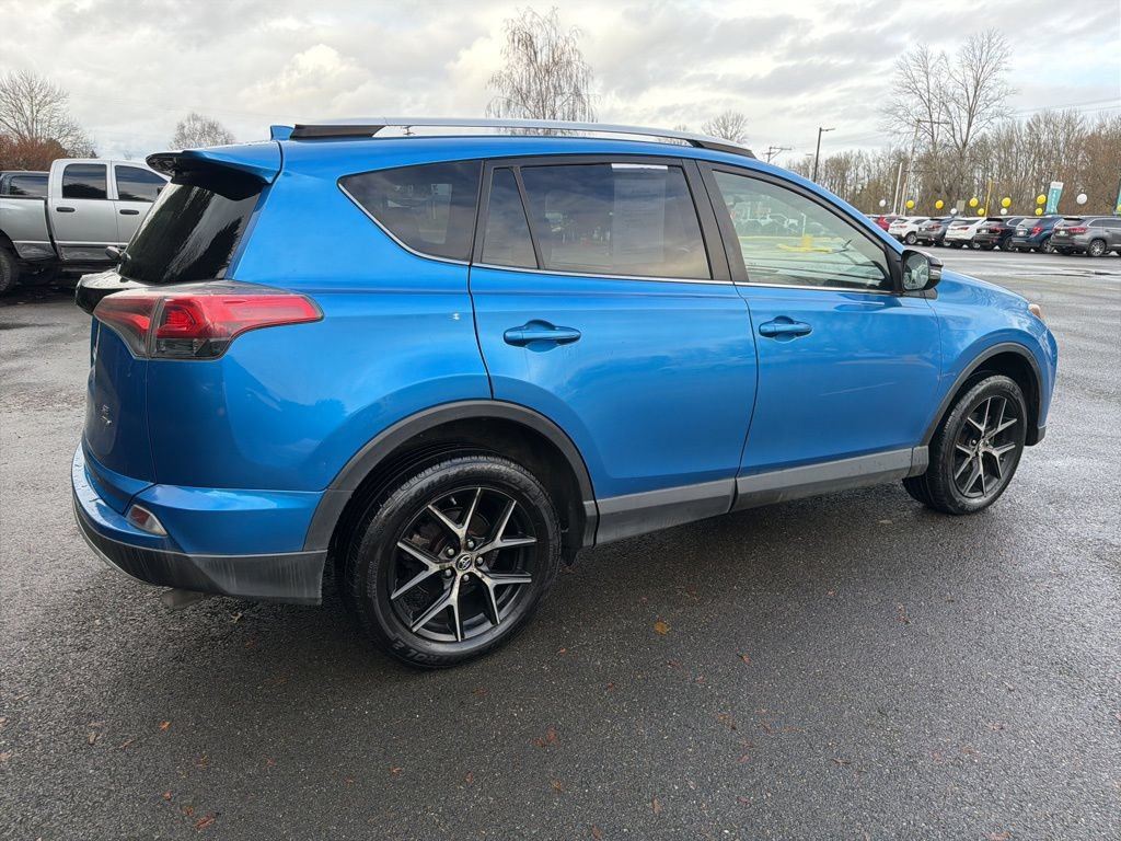Used 2016 Toyota RAV4 SE AWD/4WD image 6