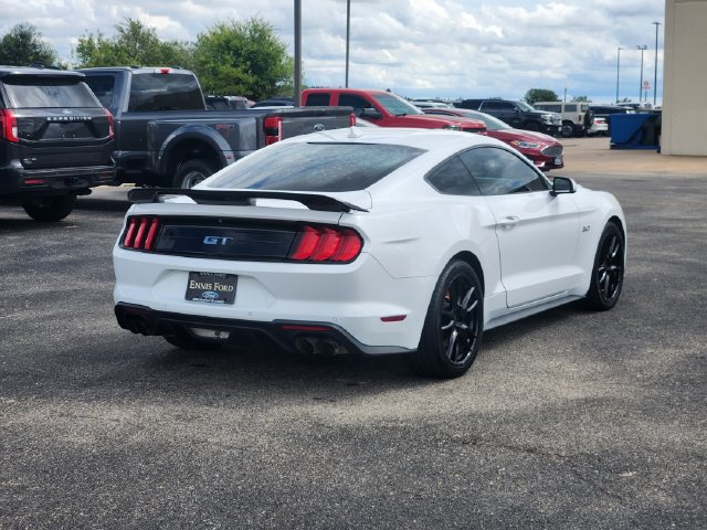 Used 2021 Ford Mustang GT Premium RWD image 4