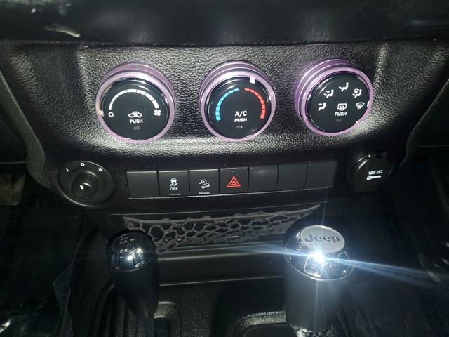 Used 2016 Jeep Wrangler Unlimited Sport image 19