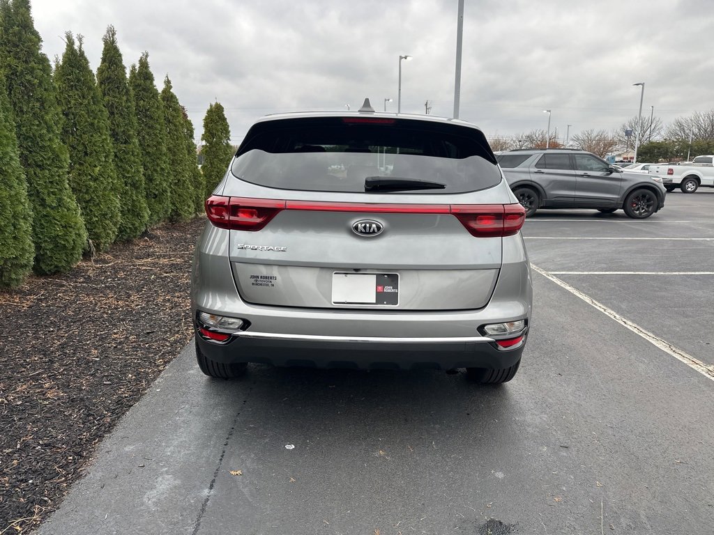 Used 2022 Kia Sportage LX image 6