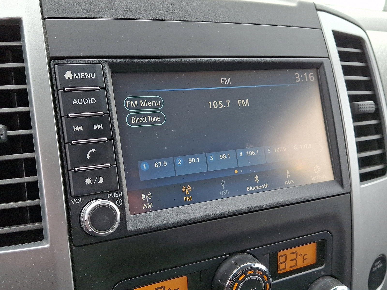 Used 2020 Nissan Frontier SV image 22