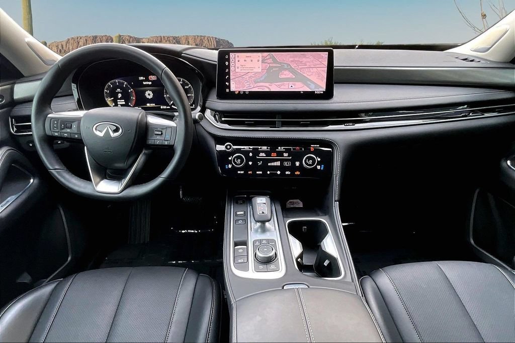 Used 2026 INFINITI QX60 Luxe w/ Cargo Package FWD image 16