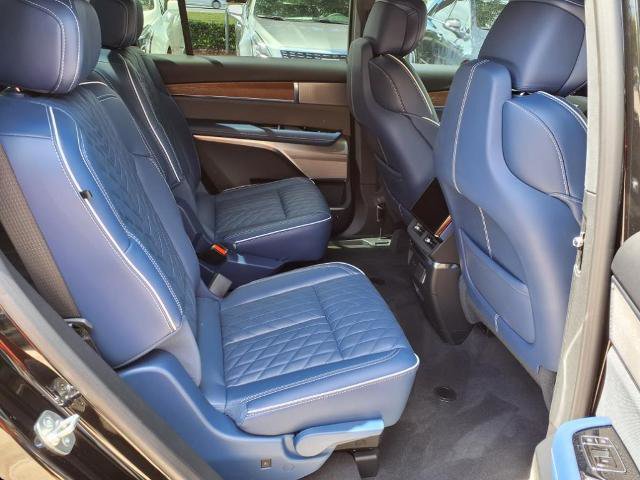 New 2026 Cadillac Vistiq Premium Luxury image 10