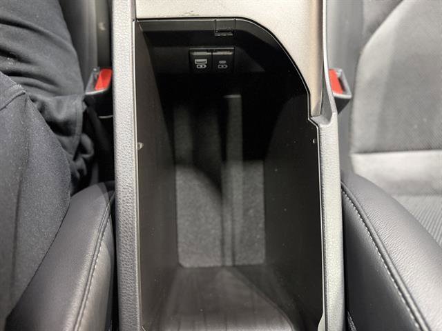 Used 2023 Toyota Camry XLE image 14