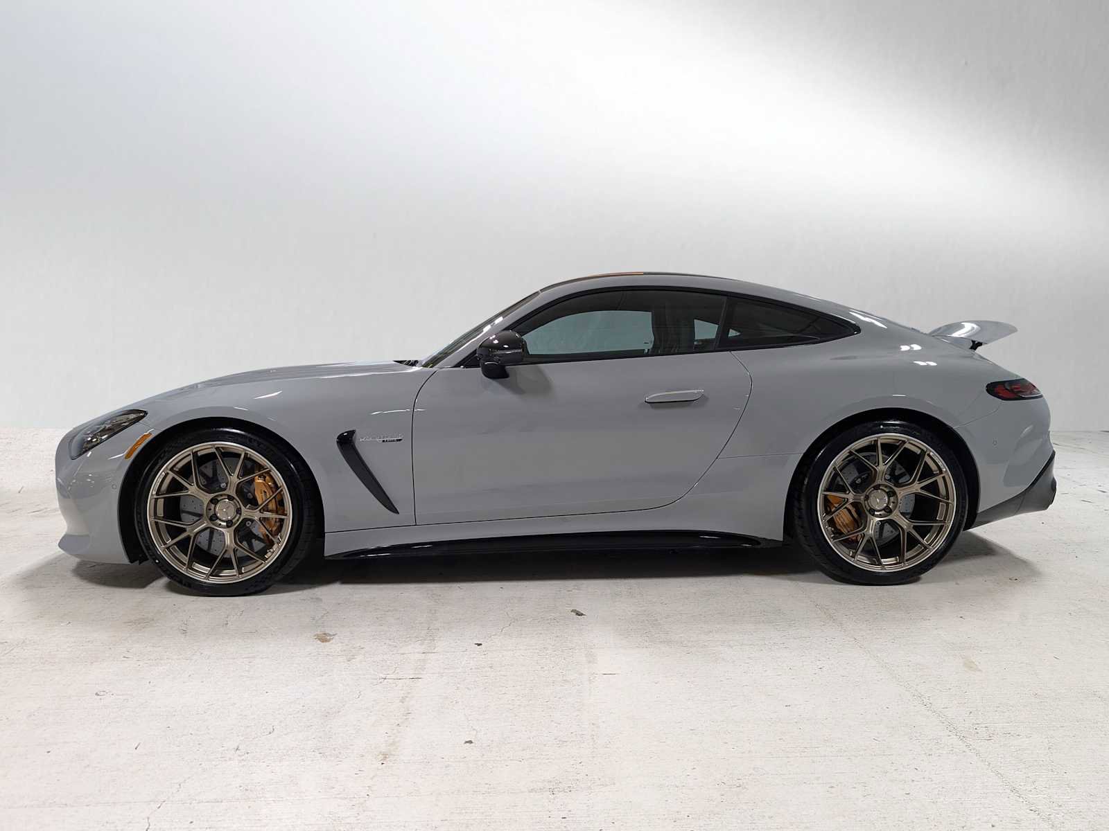 New 2025 Mercedes-Benz AMG GT 63 image 4