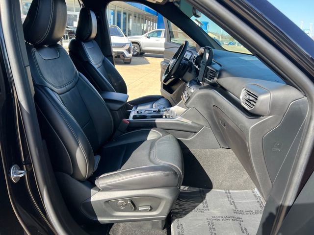 Used 2020 Ford Explorer ST w/ Premium Technology Package AWD/4WD image 17