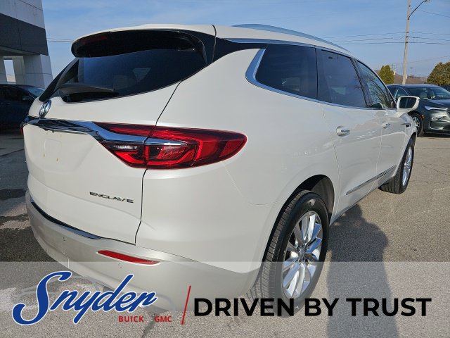 Used 2018 Buick Enclave Premium w/ Experience Buick Package FWD image 7