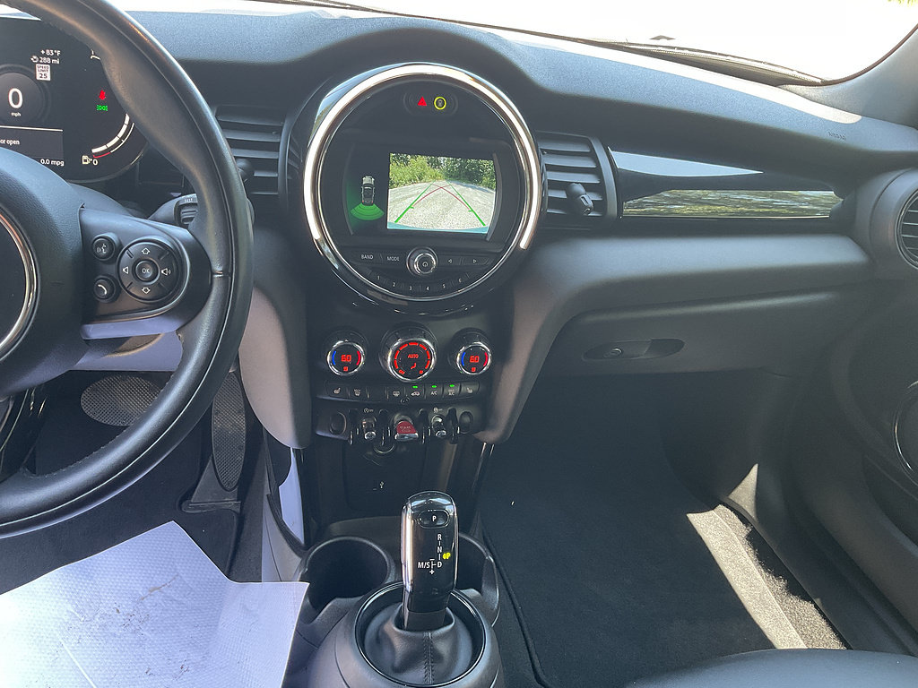Used 2021 MINI Cooper Convertible w/ 6.5" Touchscreen Package FWD image 13