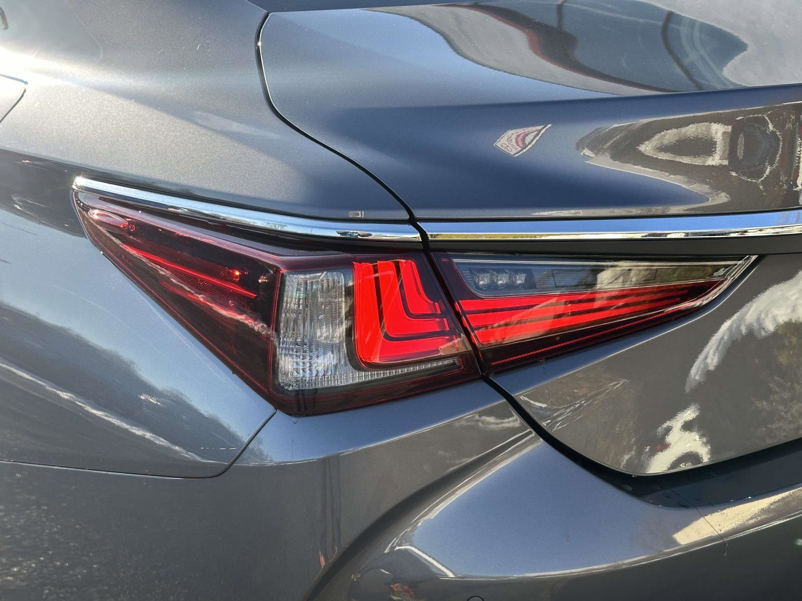 Used 2021 Lexus ES 350 ES 350 image 12