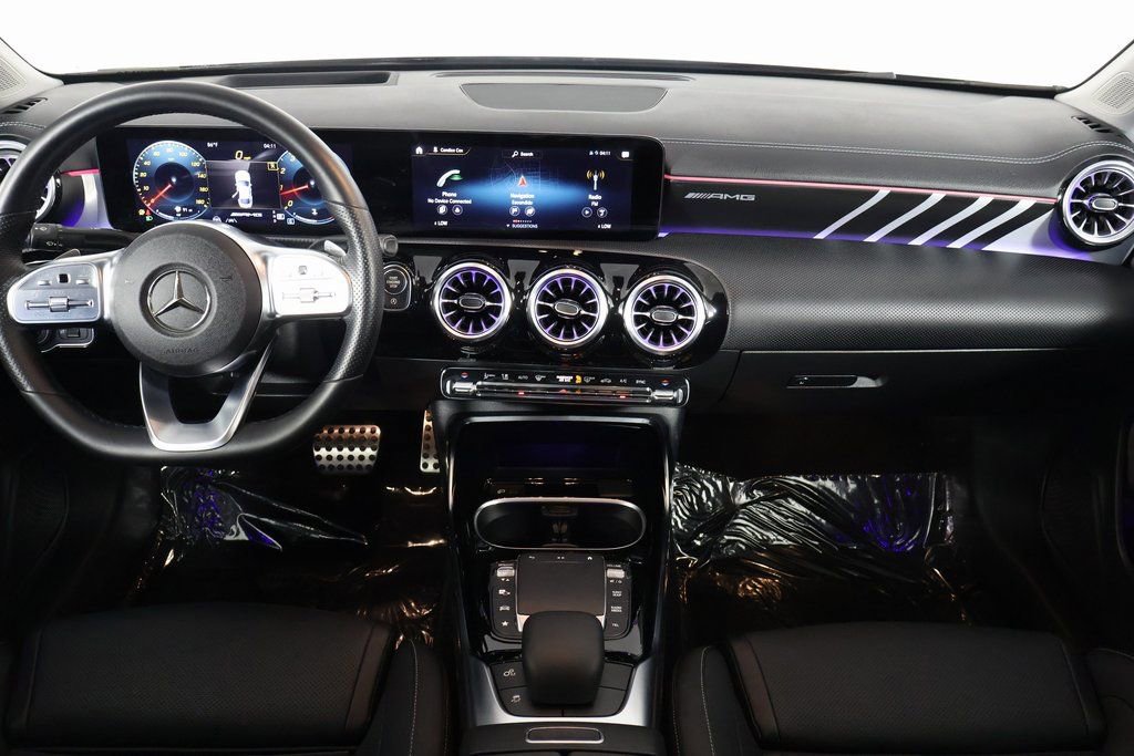 Used 2022 Mercedes-Benz CLA 35 AMG 4MATIC image 8