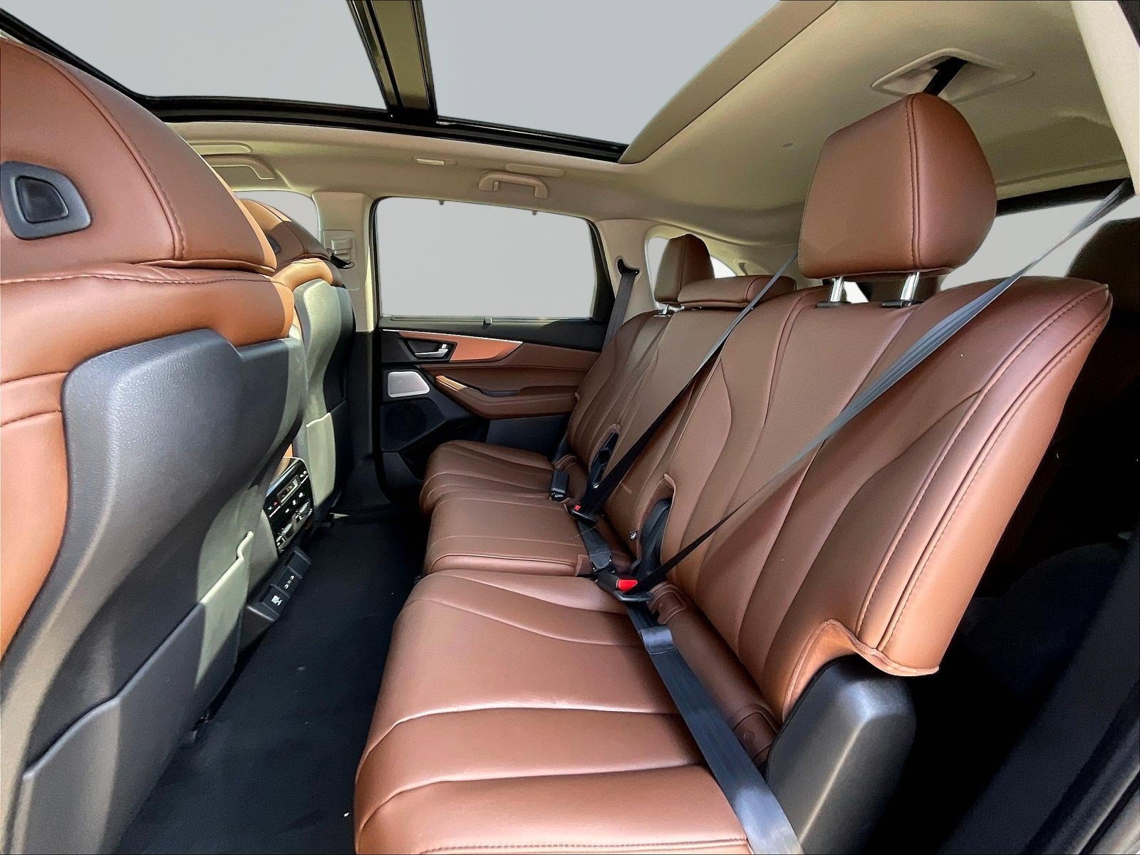 New 2026 Acura MDX w/ Technology Package FWD image 18