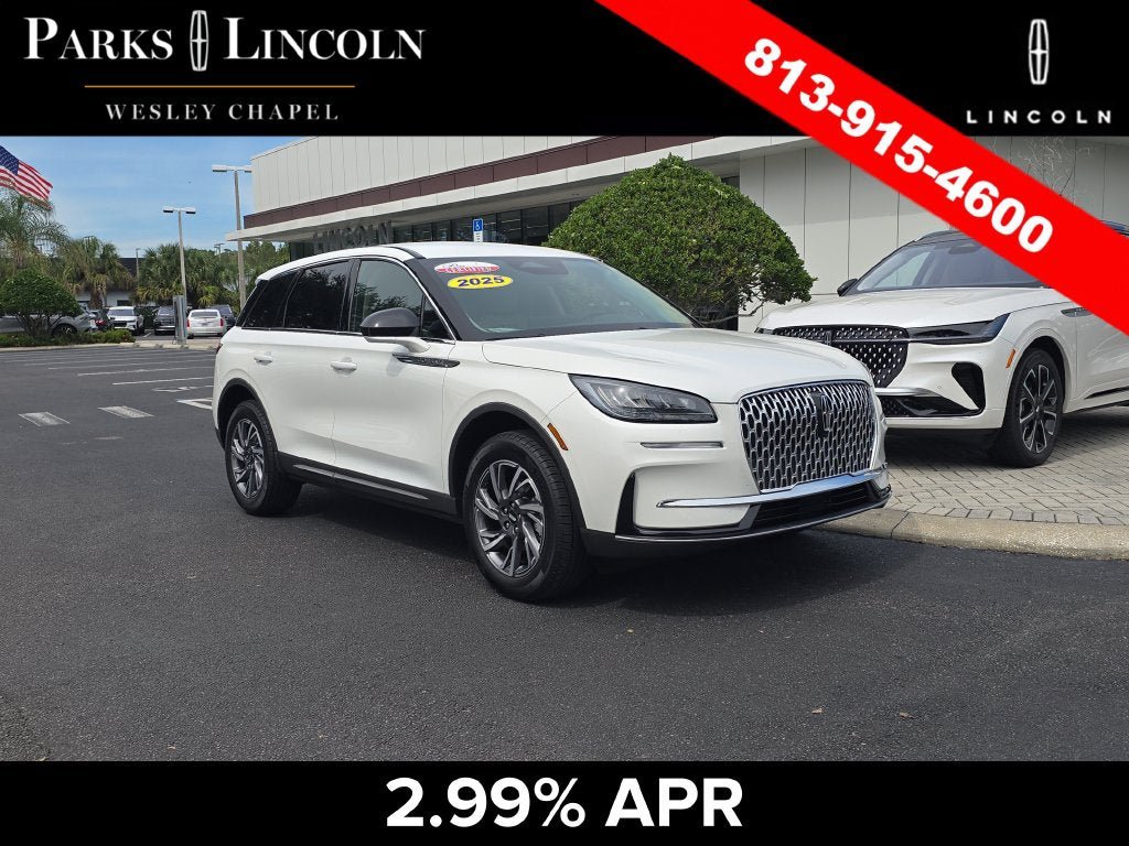 Certified 2025 Lincoln Corsair FWD image 1