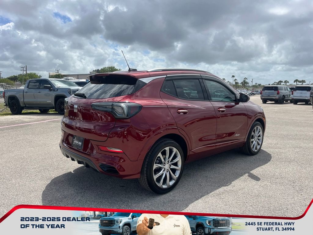 Used 2025 Buick Encore GX Avenir w/ Avenir Technology Package image 7