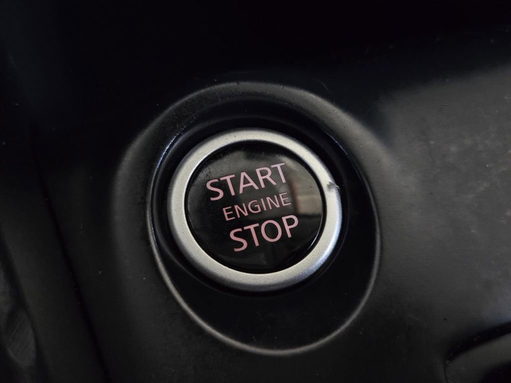 Used 2024 Nissan Kicks S image 28