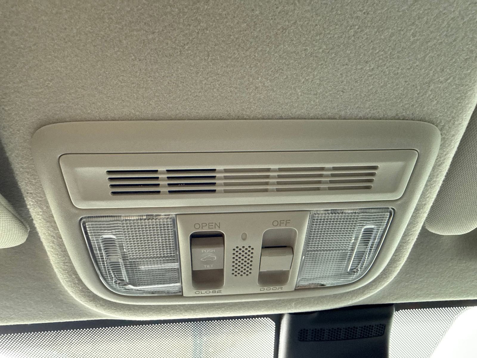 Used 2019 Honda Fit EX image 32