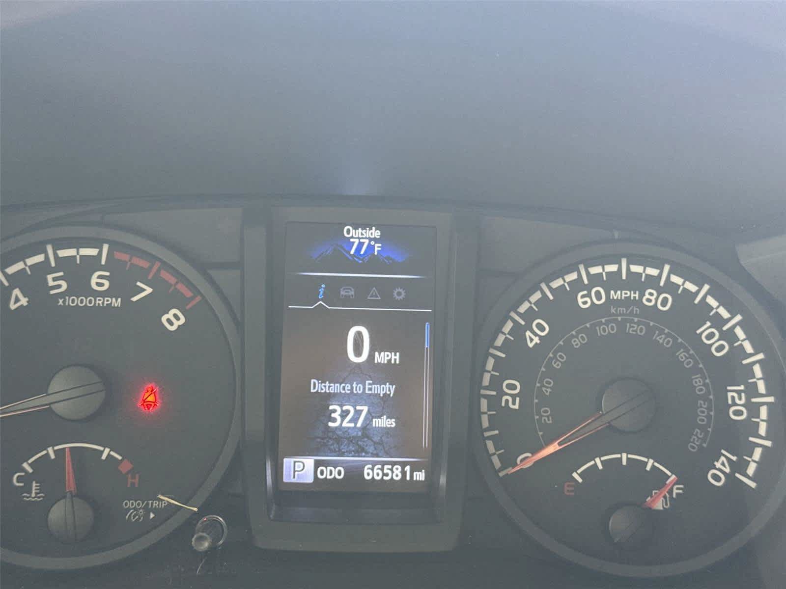 Used 2022 Toyota Tacoma SR AWD/4WD image 27