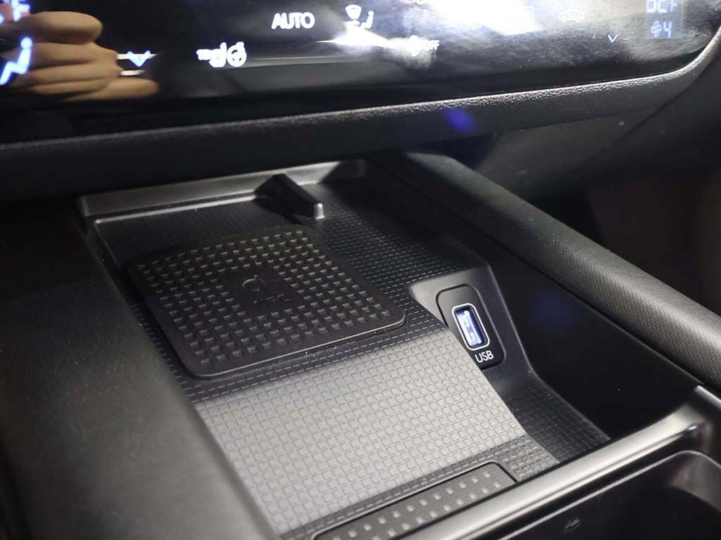 Used 2024 Hyundai Ioniq 6 Limited RWD image 55