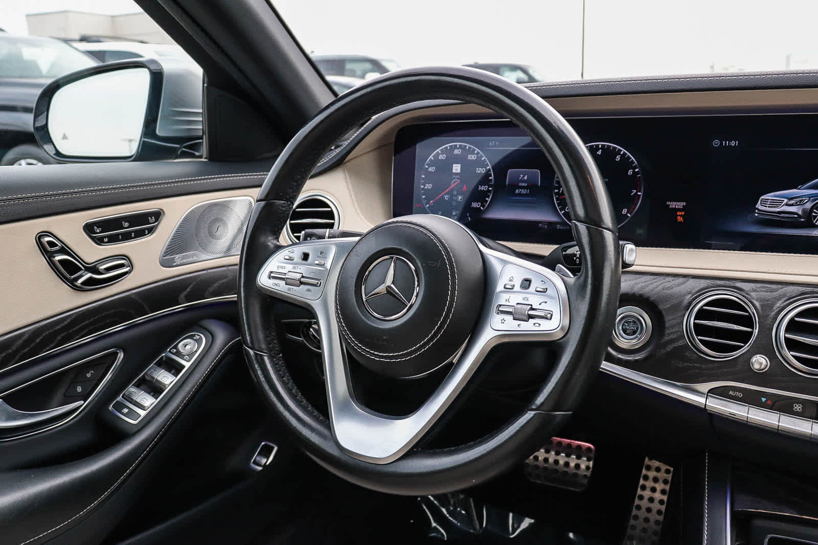 Used 2018 Mercedes-Benz S 560 Sedan image 21