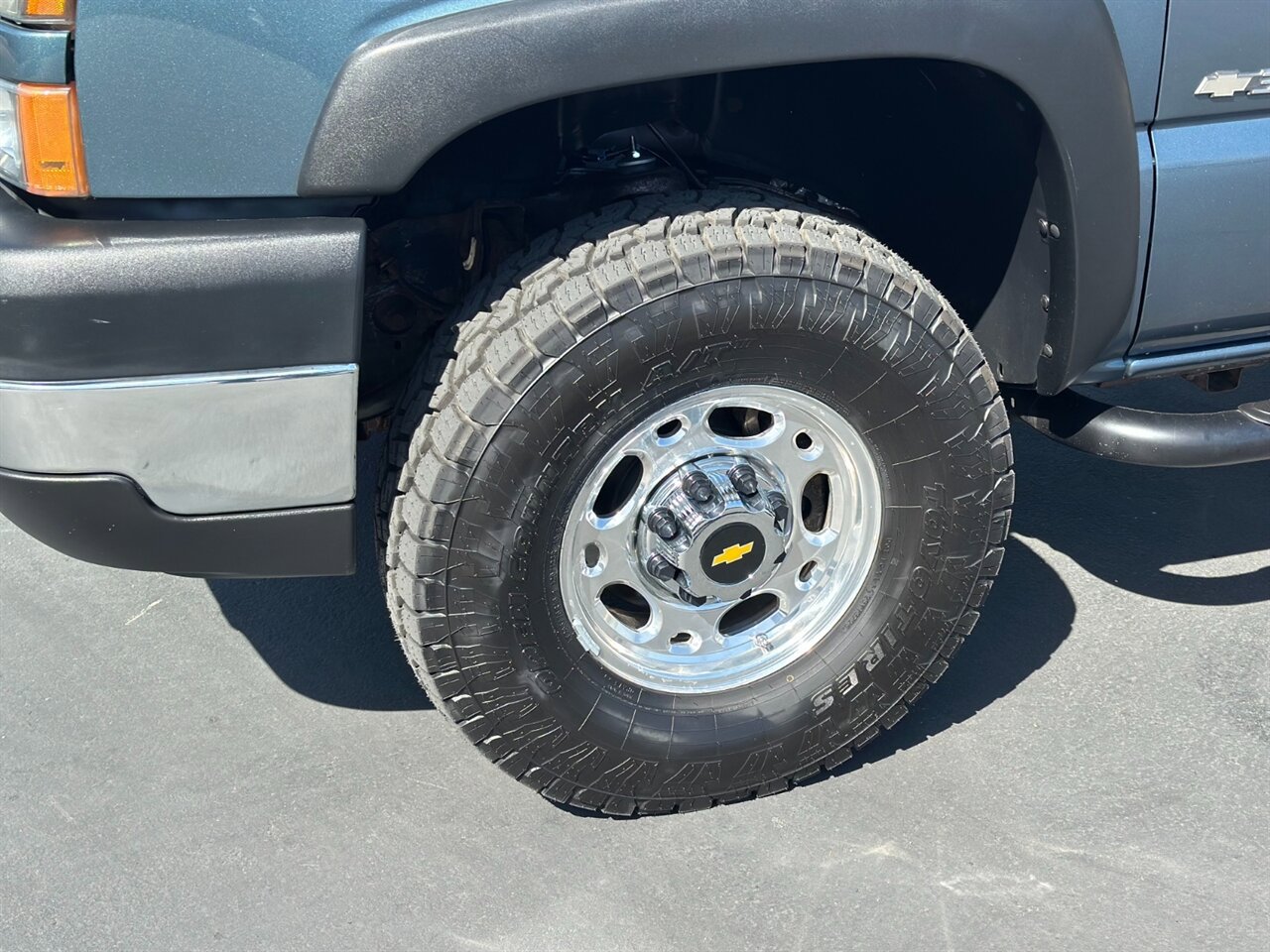 Used 2006 Chevrolet Silverado 3500 LT w/ Skid Plate Package AWD/4WD image 14
