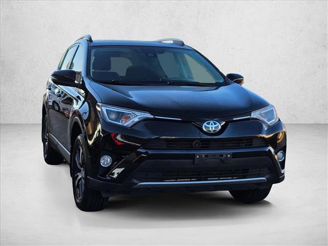 Used 2018 Toyota RAV4 XLE image 3