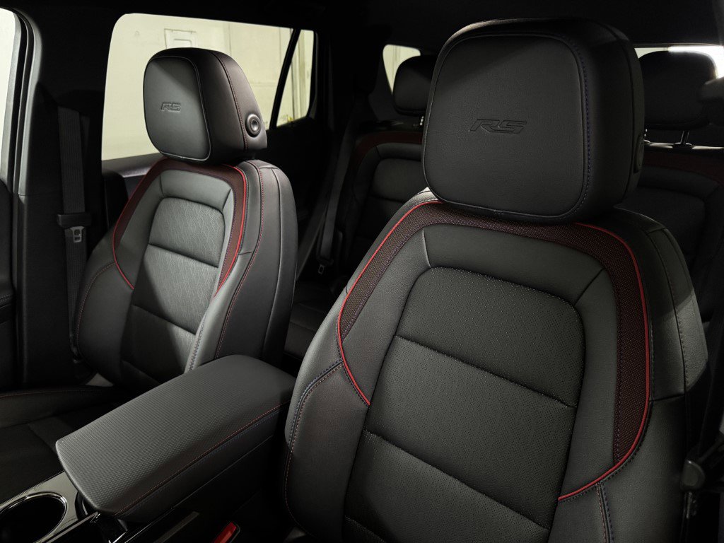 New 2026 Chevrolet Equinox RS w/ Safety and Technology Package image 25