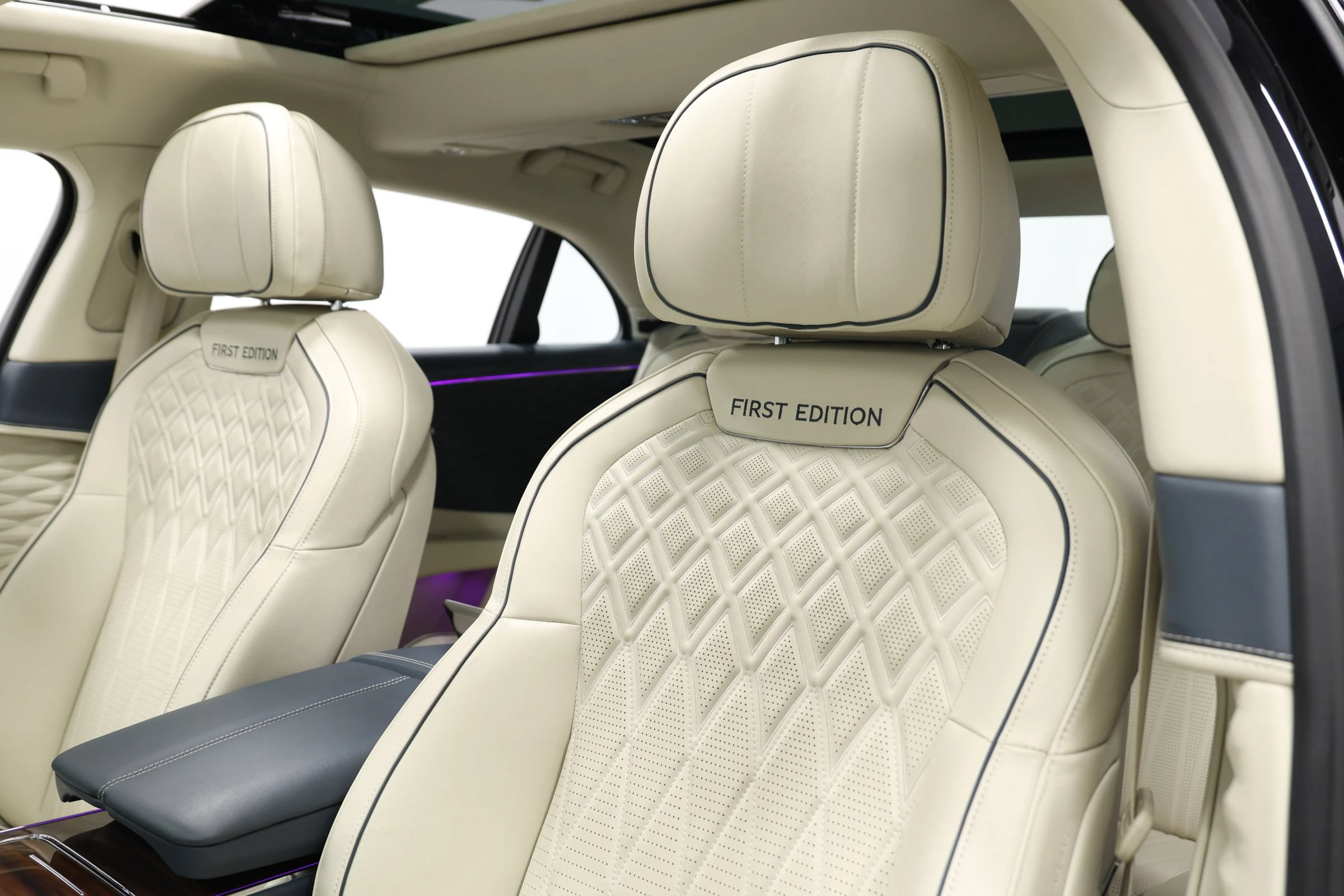 Used 2020 Bentley Flying Spur W12 w/ First Edition Specification AWD/4WD image 18