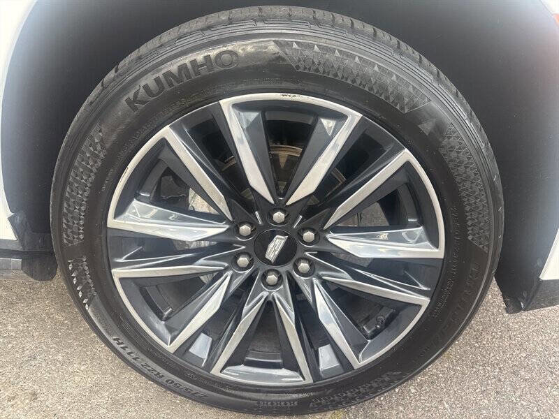Used 2021 Cadillac Escalade Sport Platinum image 16