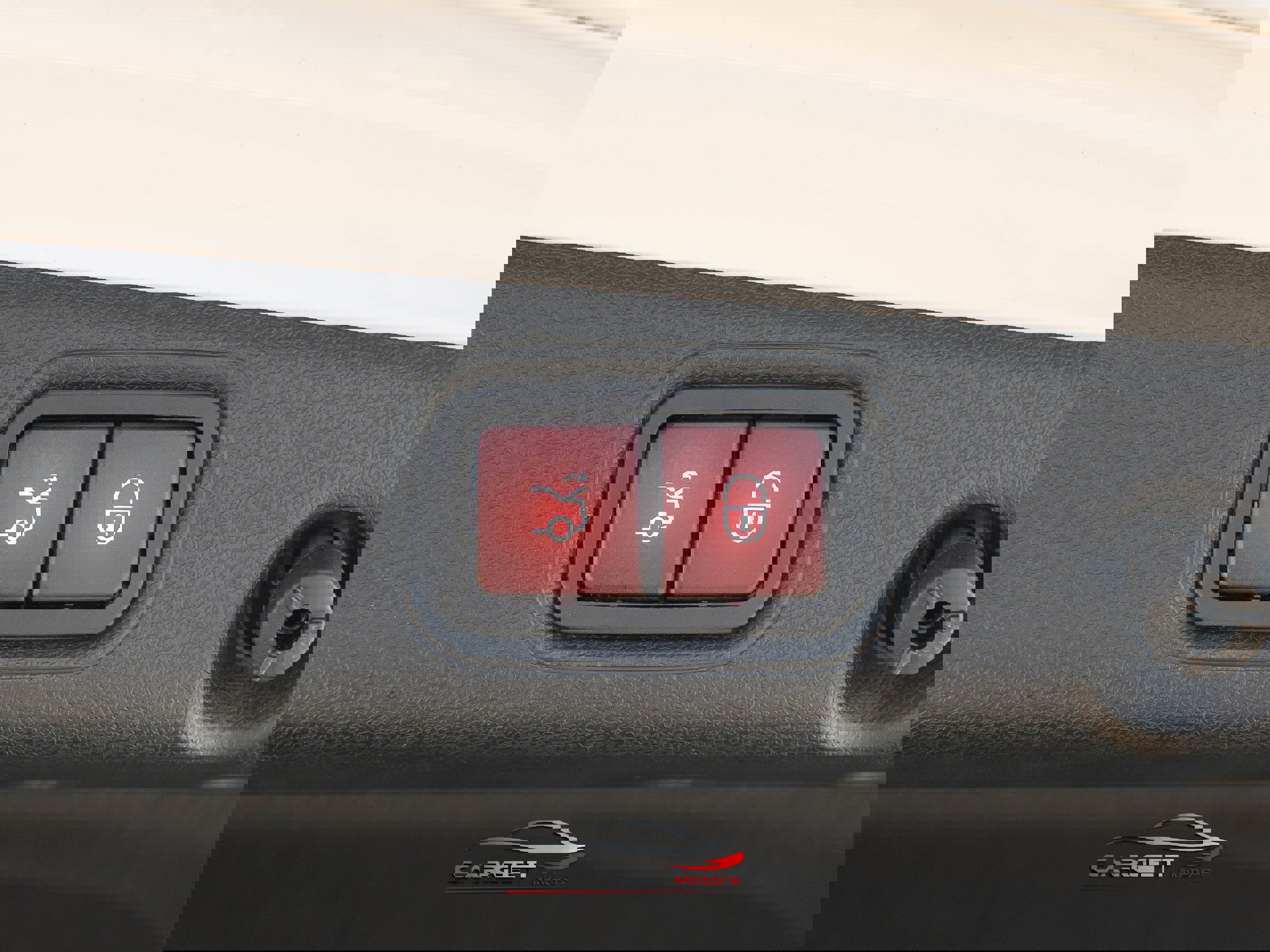 Used 2017 Mercedes-Benz E 300 4MATIC image 46