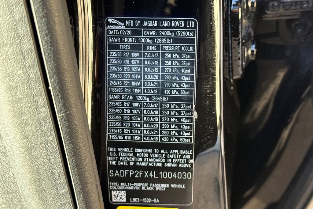 Used 2020 Jaguar E-PACE SE image 33