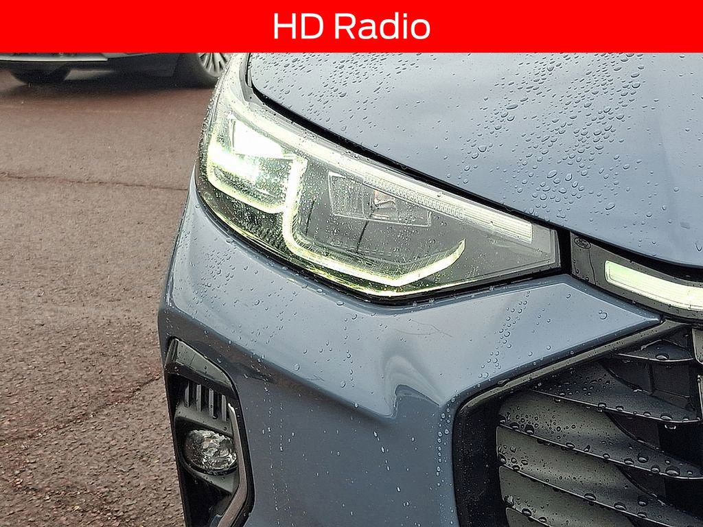 Used 2023 Ford Escape Platinum w/ Premium Technology Package image 9