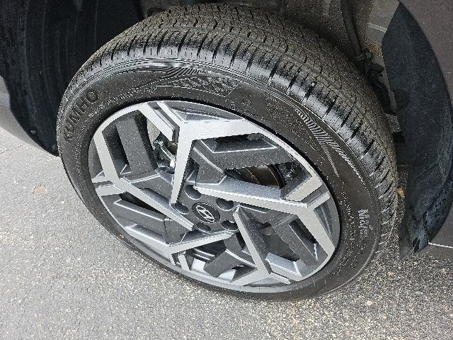 Certified 2026 Hyundai Kona SEL Premium AWD/4WD image 24