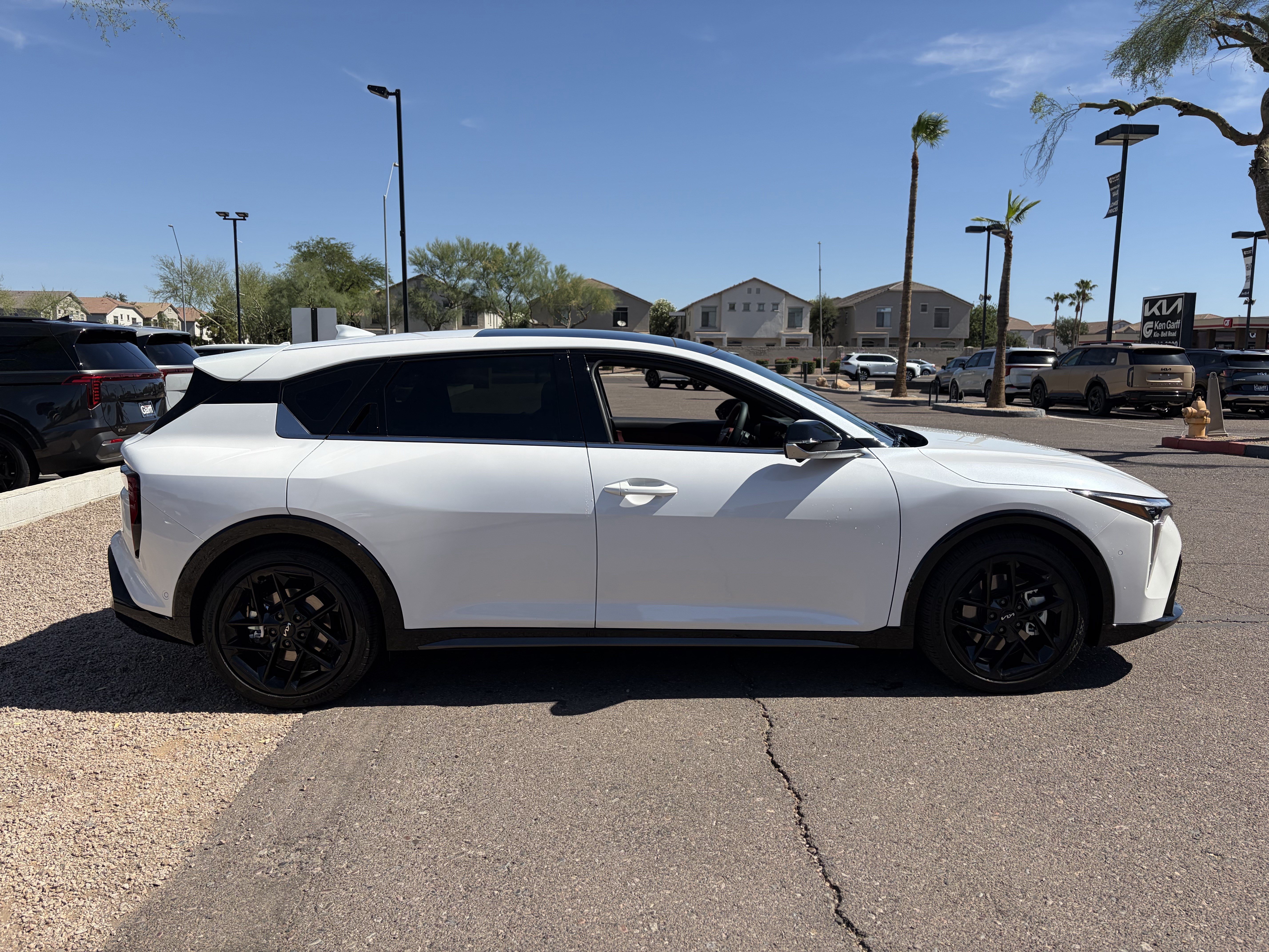 New 2026 Kia K4 GT-Line Turbo FWD image 2