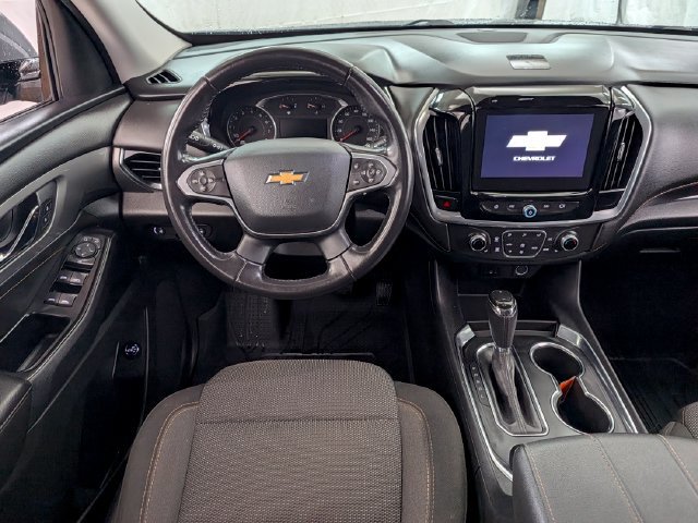 Used 2020 Chevrolet Traverse LT FWD image 24