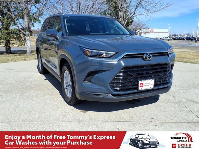 Certified 2025 Toyota Grand Highlander FWD image 1