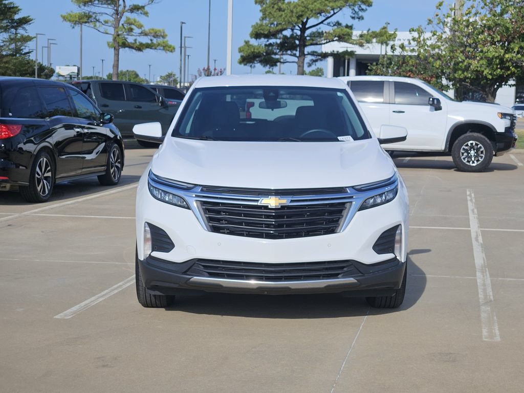 Used 2023 Chevrolet Equinox LT FWD image 2