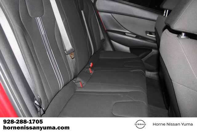 Used 2023 Hyundai Elantra SEL w/ Convenience Package FWD image 7