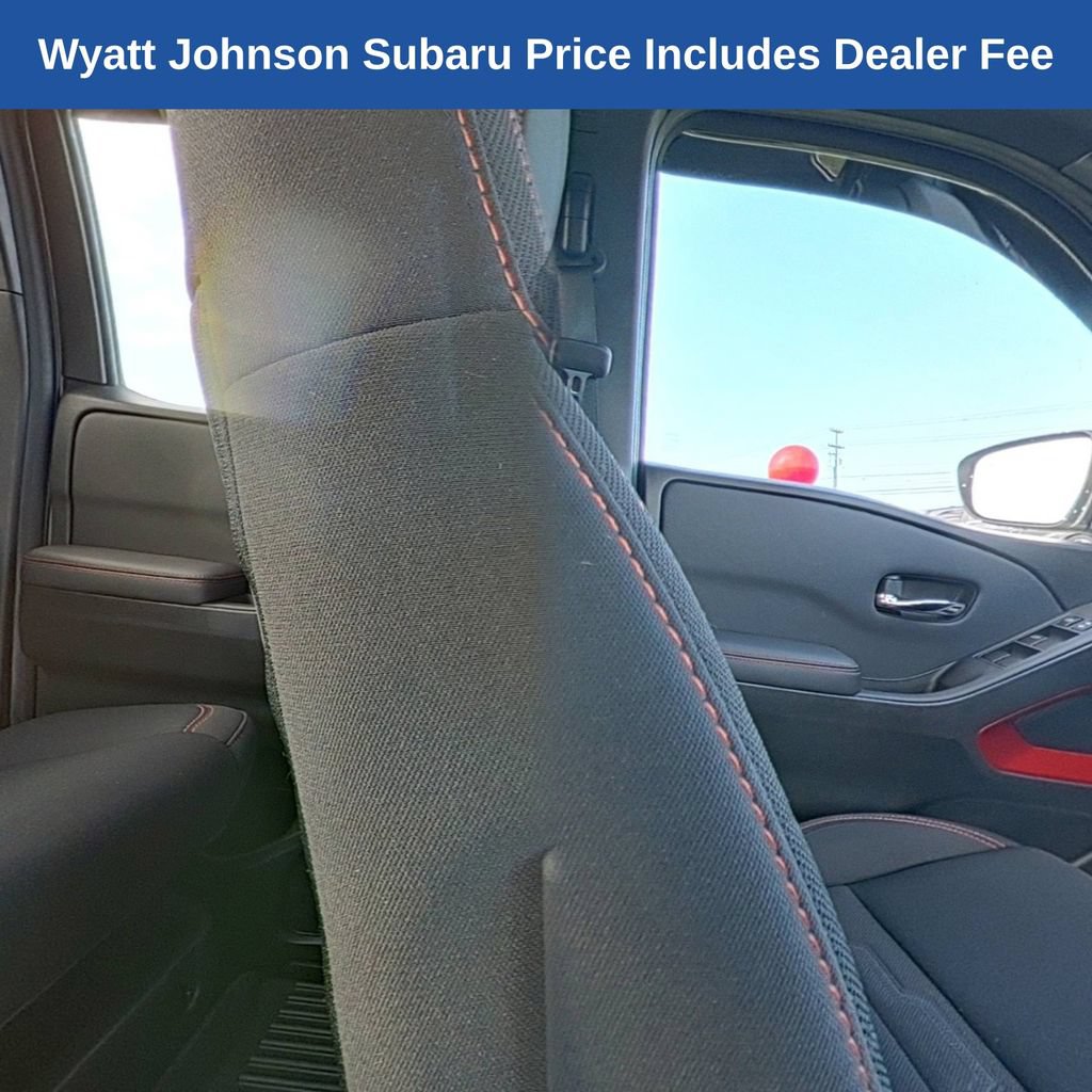 Used 2024 Nissan Frontier PRO-4X w/ Technology Package AWD/4WD image 35