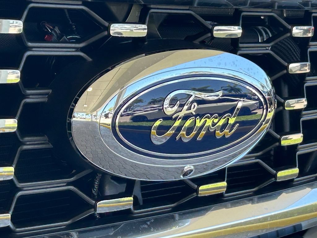 New 2026 Ford F350 Platinum AWD/4WD image 22