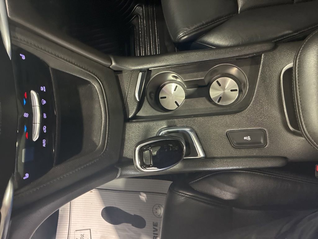 Used 2019 Cadillac XT5 Luxury FWD image 33