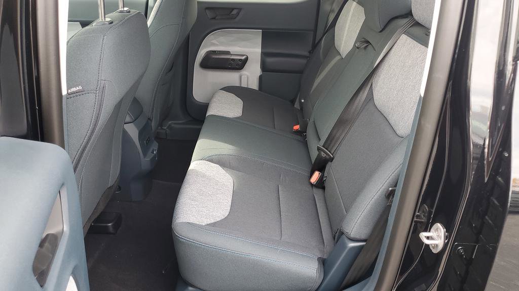 New 2025 Ford Maverick XLT w/ Equipment Group 301A image 32